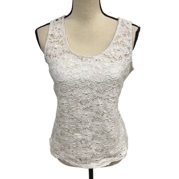 Peck & Peck Weekend White Lace Design Sleeveless Top Size Medium - Picture 1 of 10